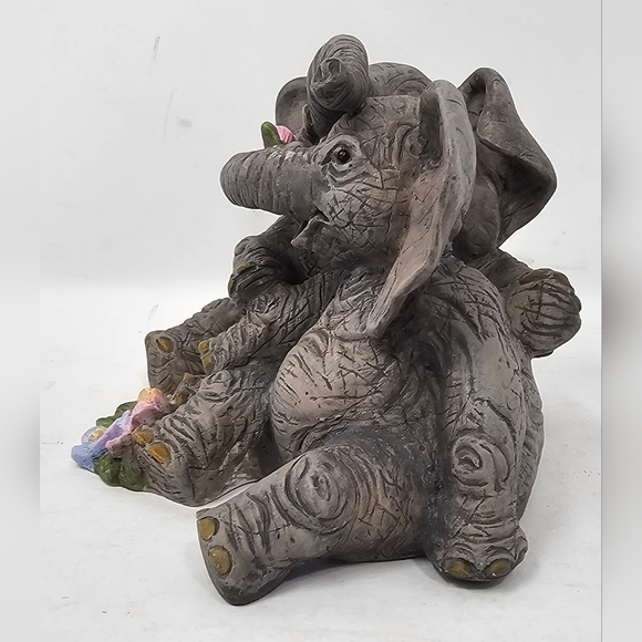 ***$OLD***LENOX 2004 ELEPHANT SWEETHEARTS FIGURINE - Picture 4 of 12